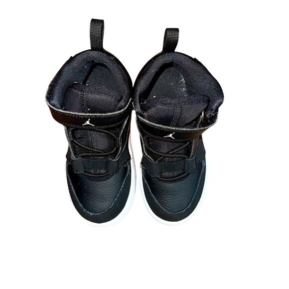 Nike Jordan Toddler Boy 9C Sneakers TD Fadeaway 23 Basketball School Fall Casual - Picture 2 of 8
